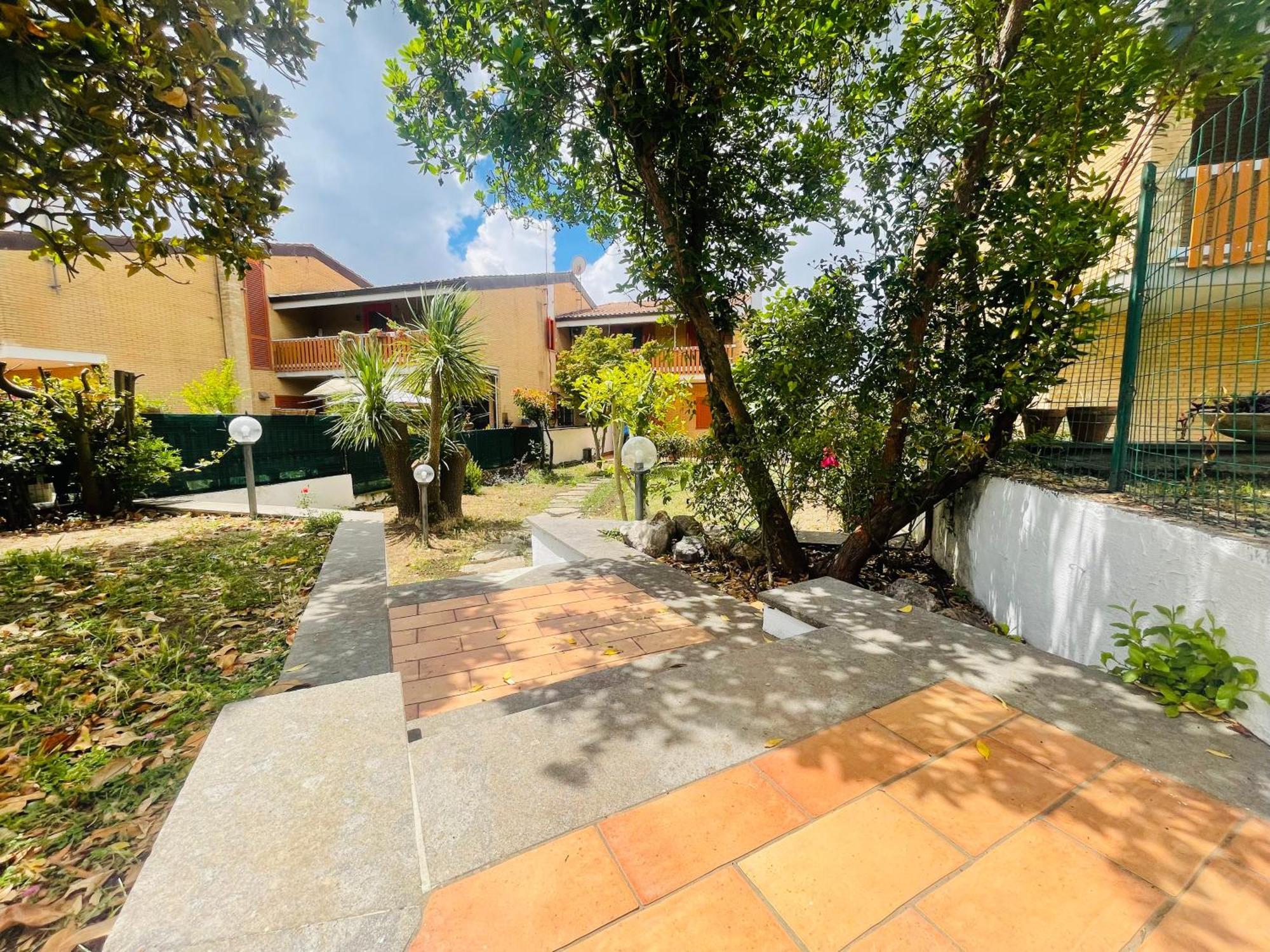 Villetta Home - Castelli Apartments Castel Gandolfo Luaran gambar